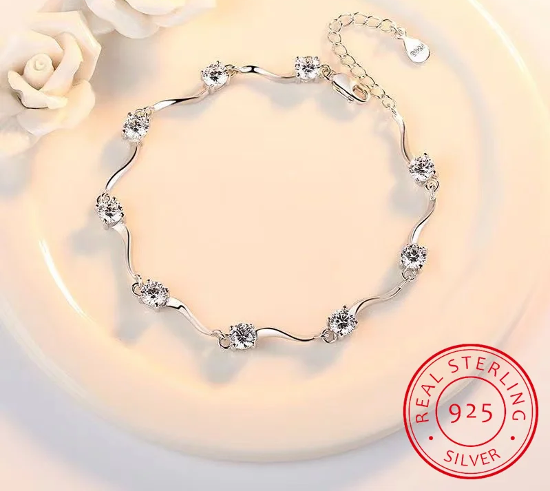 925 Sterling Silver Four-Claw Moissanite Tennis Bracelet – Elegance Redefined