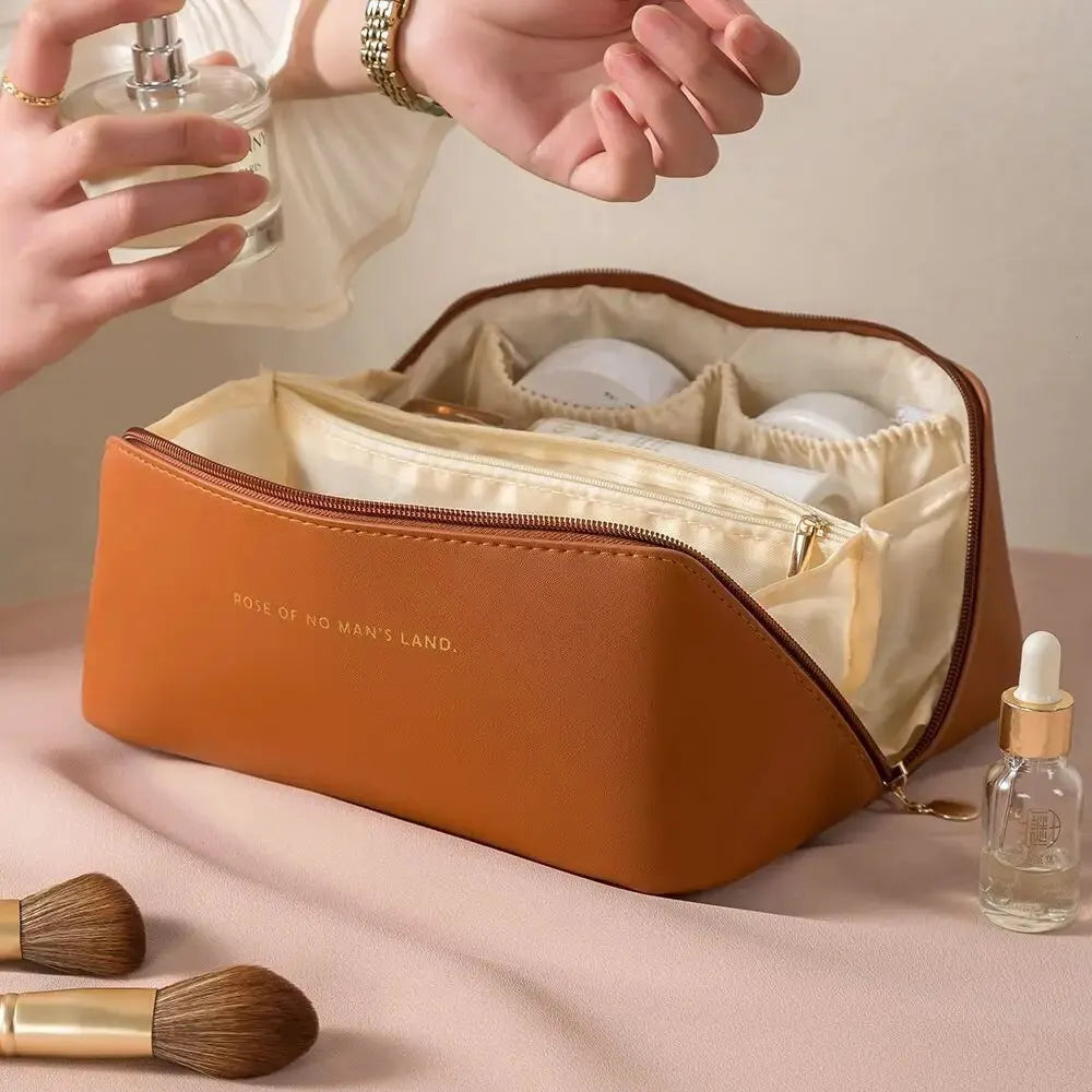 Luxury Makeup Organizer: Your Ultimate Travel Companion for Effortless Beauty and Style!