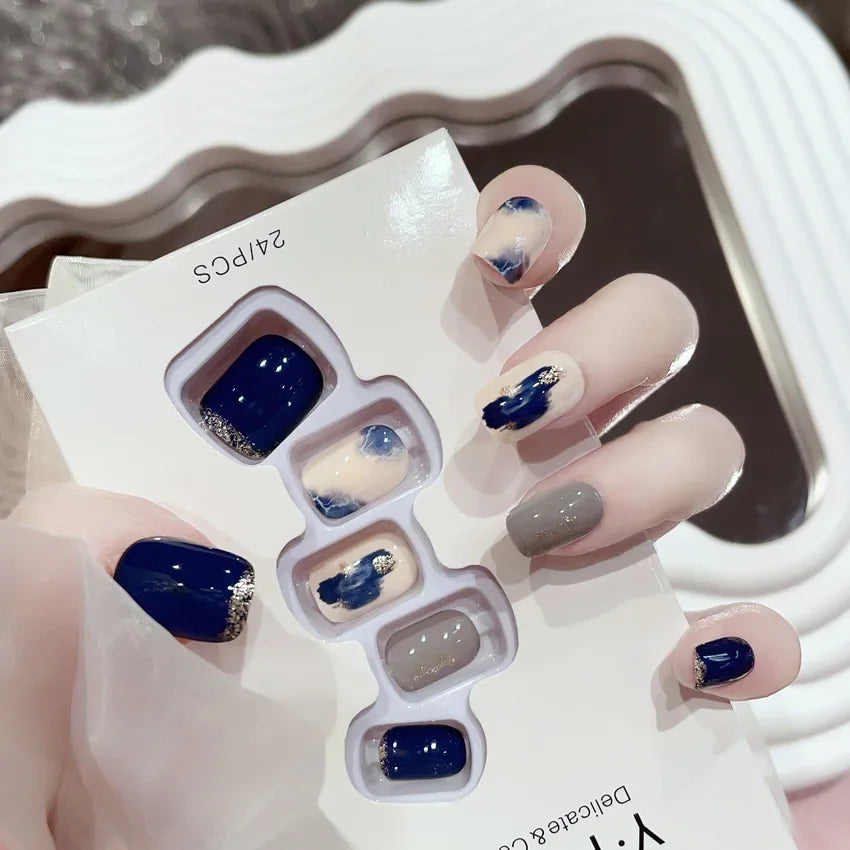 24PCS Shiny Pearl Nails