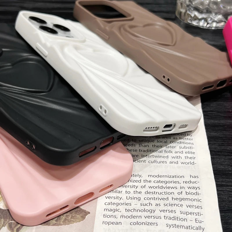 Fashion Fold Wrinkle 3D Love Heart Phone Case – Elegance Meets Protection